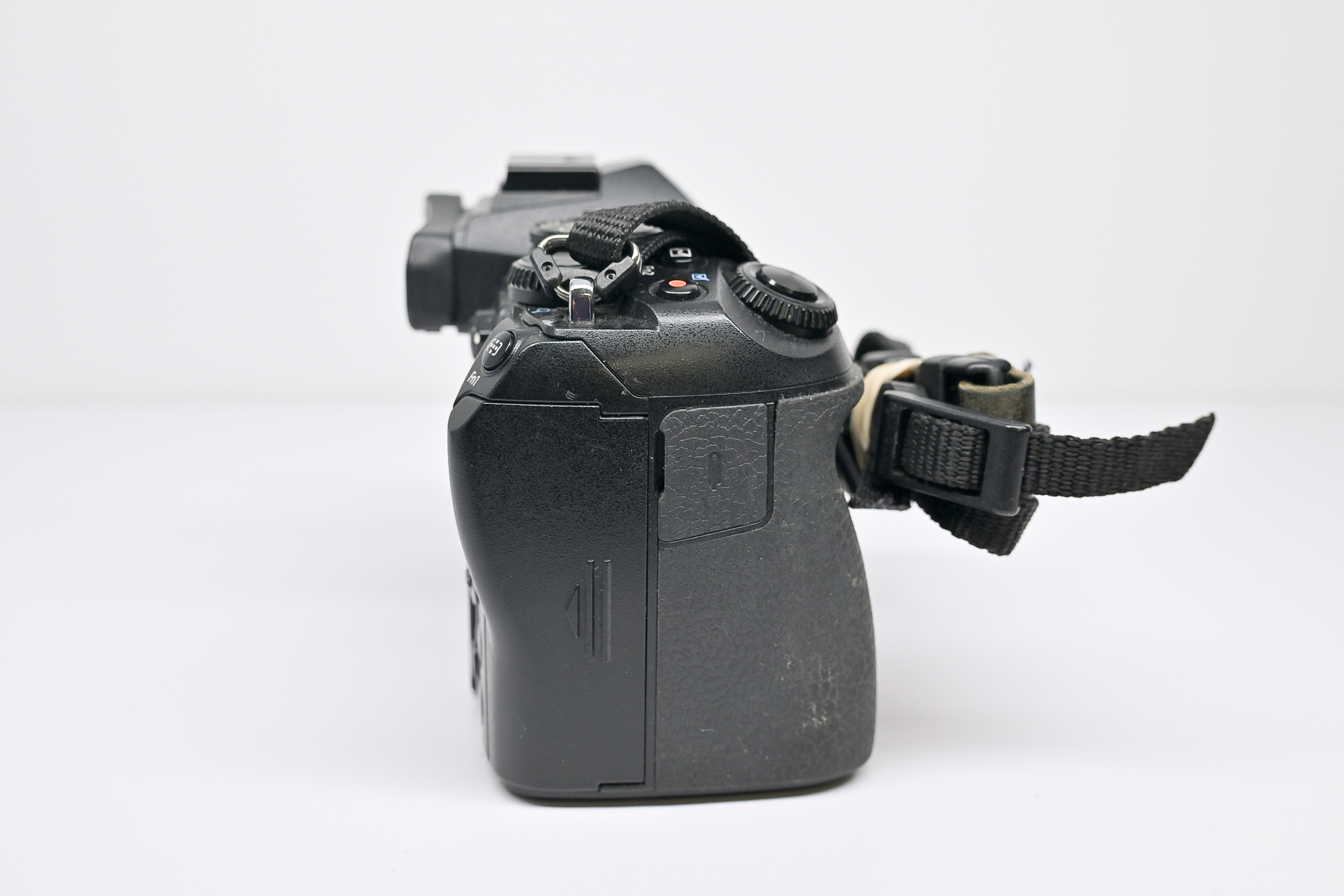 Olympus OM-D E-M1 Mark II Body Occasion *740*