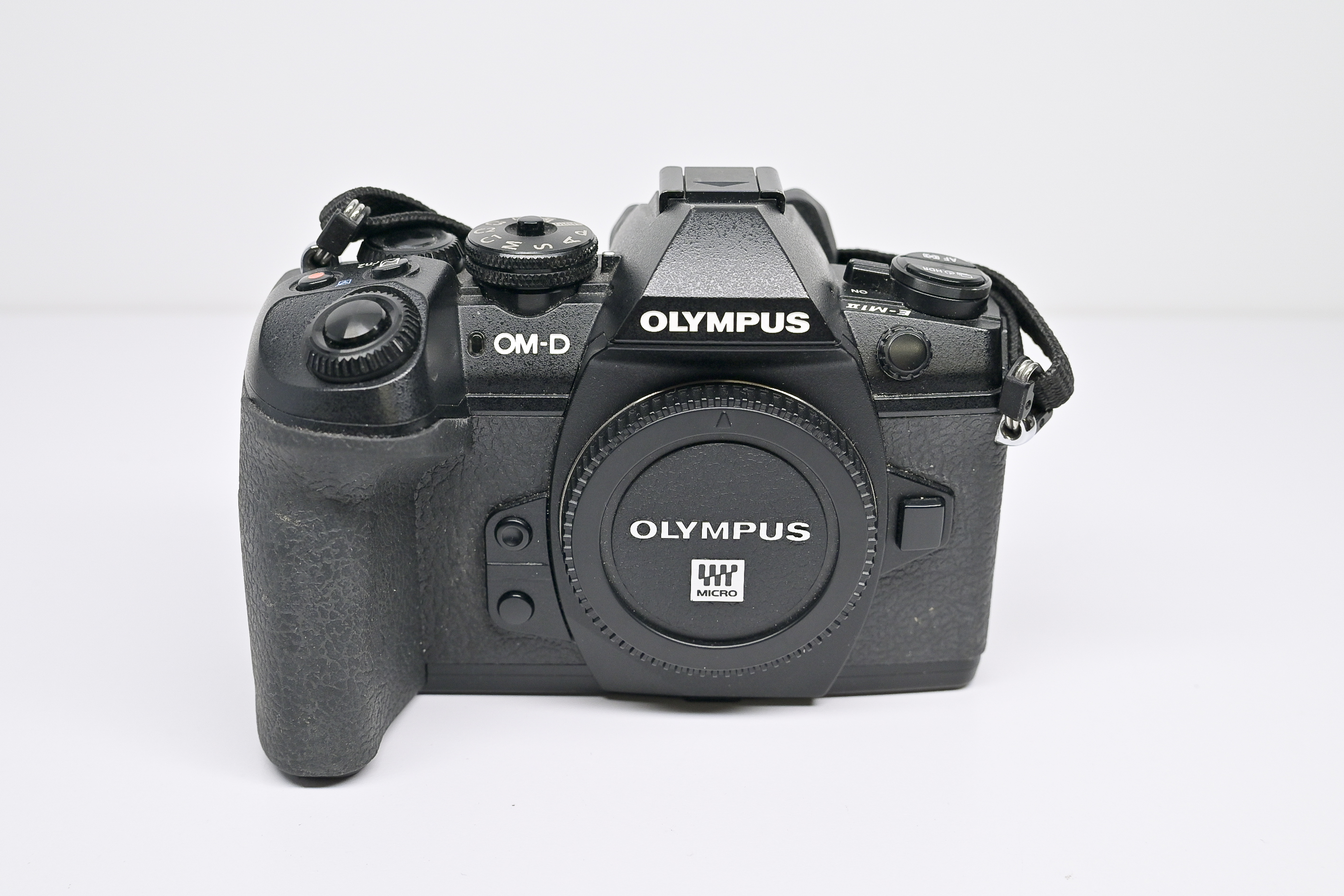 Olympus OM-D E-M1 Mark II Body Occasion *740*
