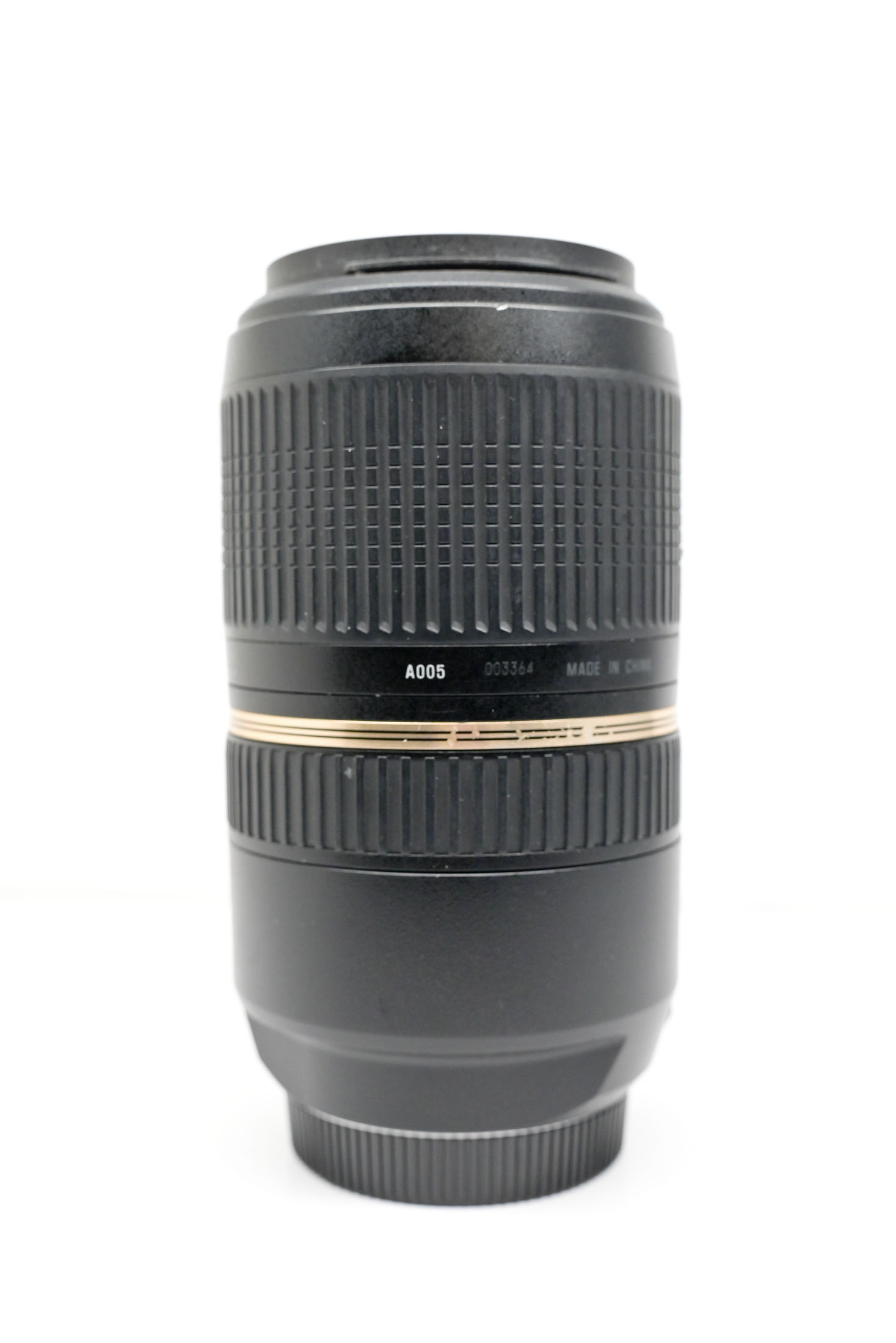 Occ. Tamron SP 70-300 mm F4-5.6 (Sony)  *650*