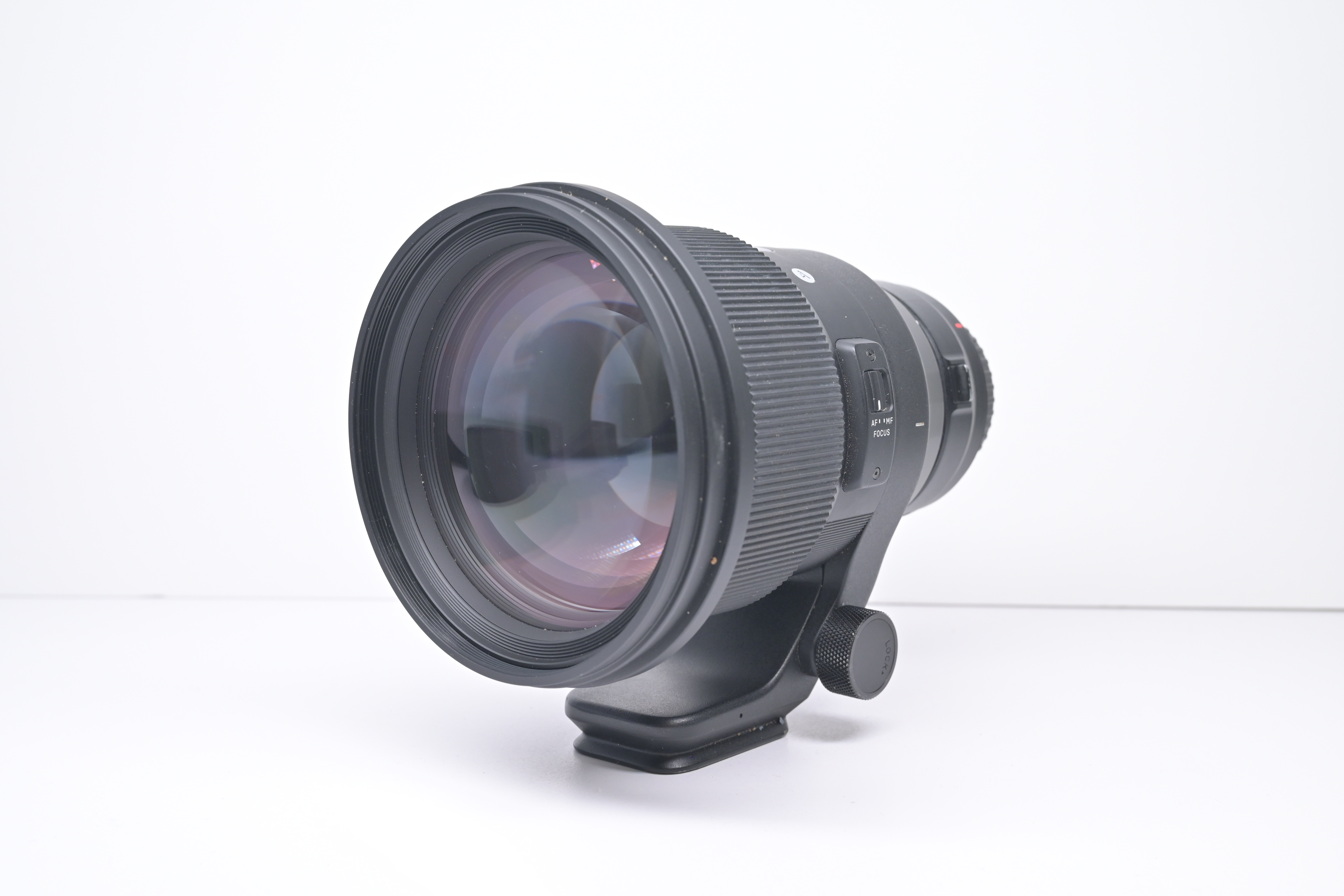 Occasion Sigma 105mm f/1.4 DG HSM Art (Canon EF) + EF-RF Adapter 