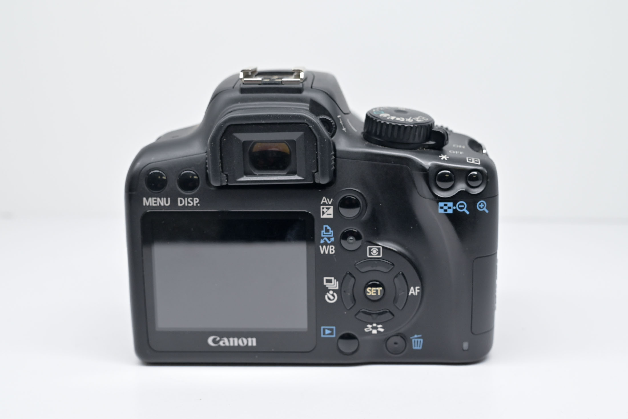 Occ. Canon EOS 1000D + 18-55 + 55-250mm *630*