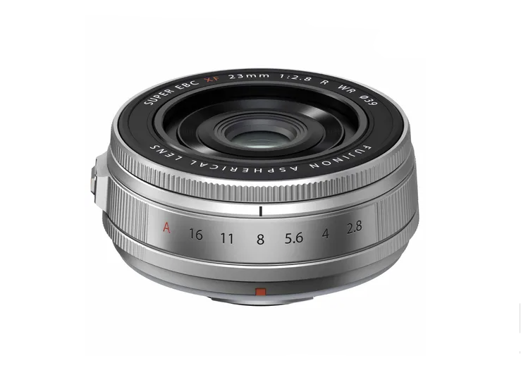 Fujifilm XF 23mm f/2.8 R WR Pancake Zilver objectief