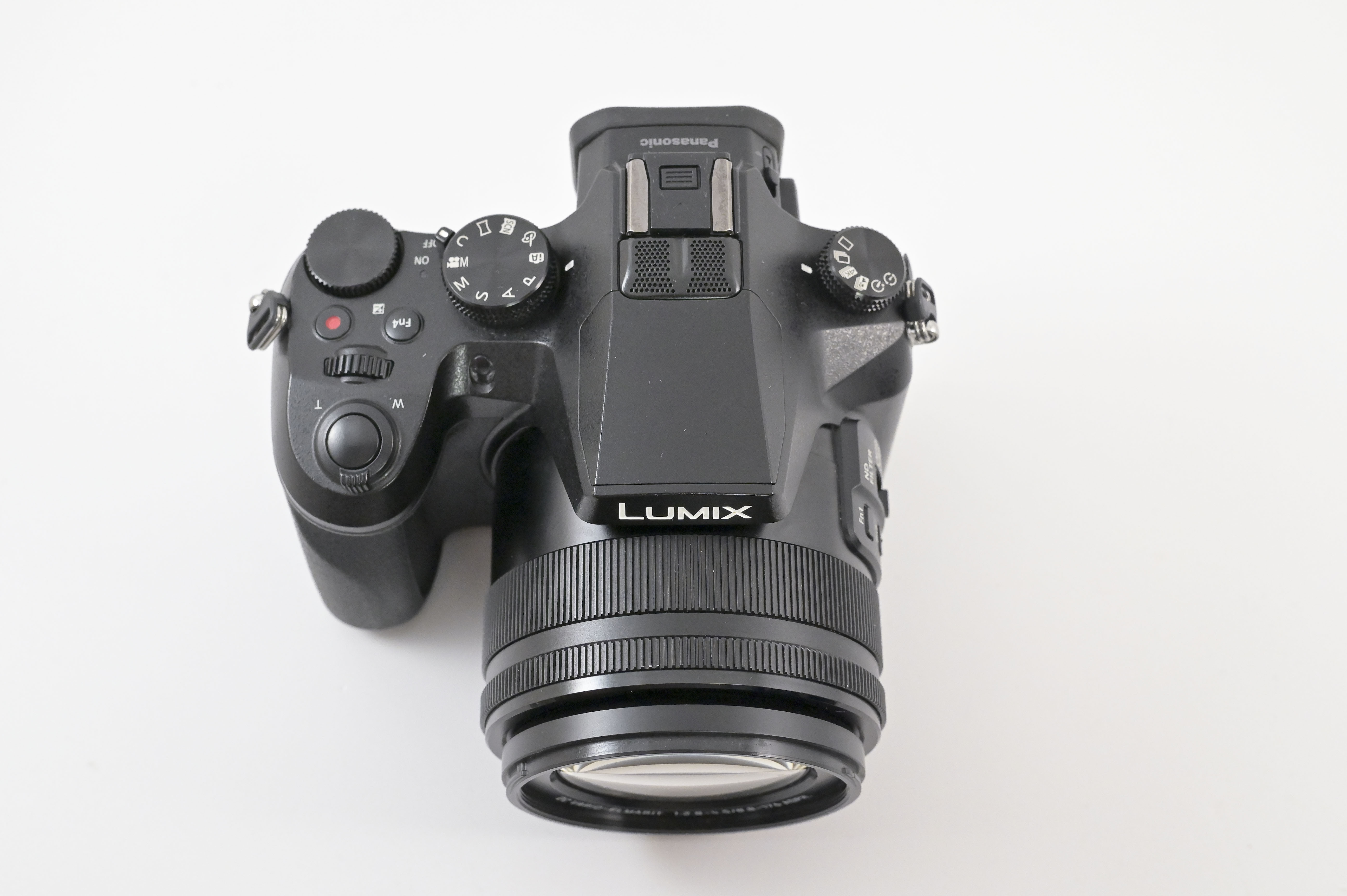 Occ. Panasonic Lumix FZ-2000 *582* Occ. Panasonic Lumix FZ-2000 *582*