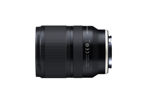 Tamron 17-28mm f/2.8 Di III RXD Sony FE-mount