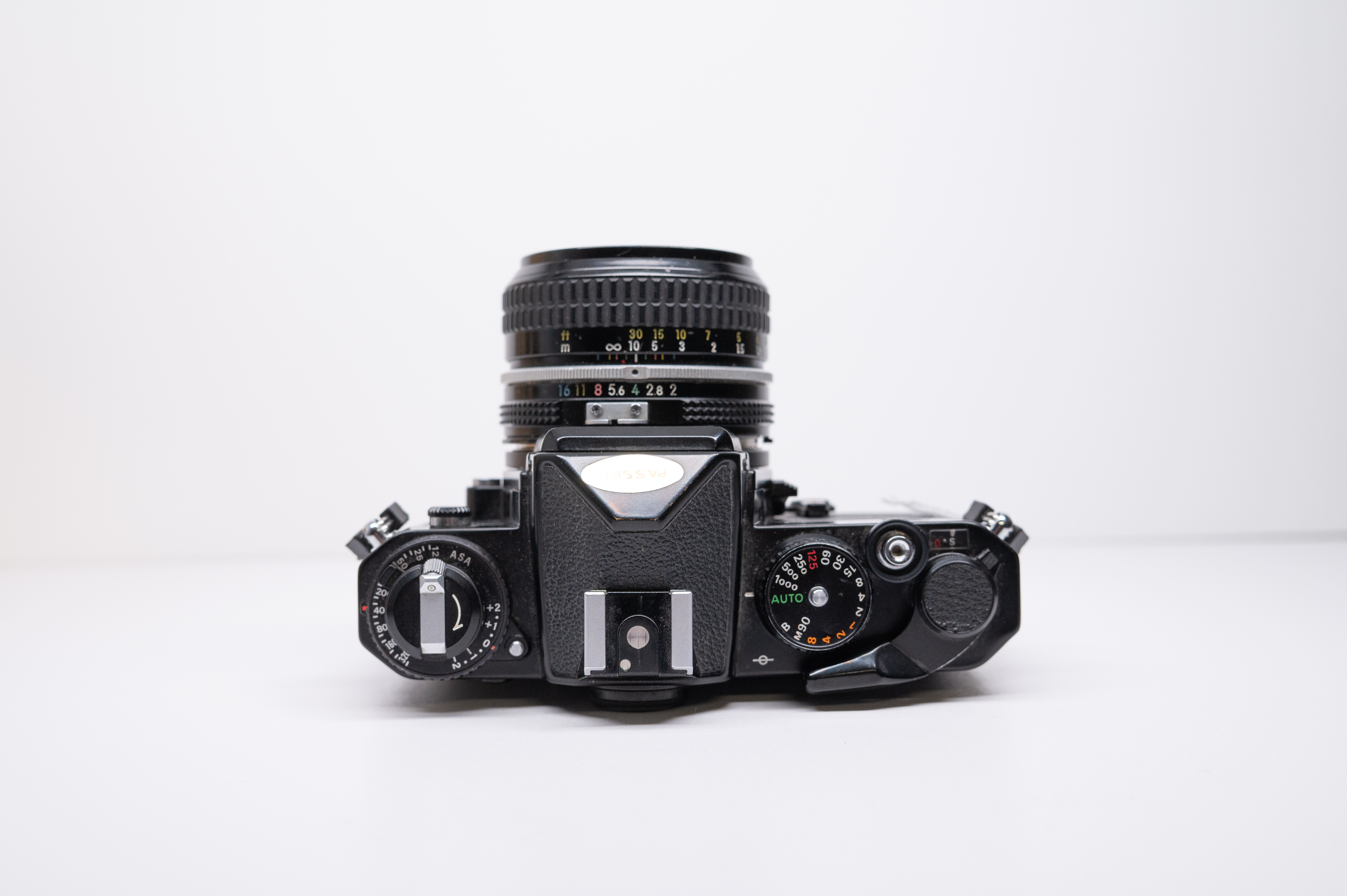 Nikon FE Body + Nikkor 50mm f/2.0 + Originele Doos Occasion *722*