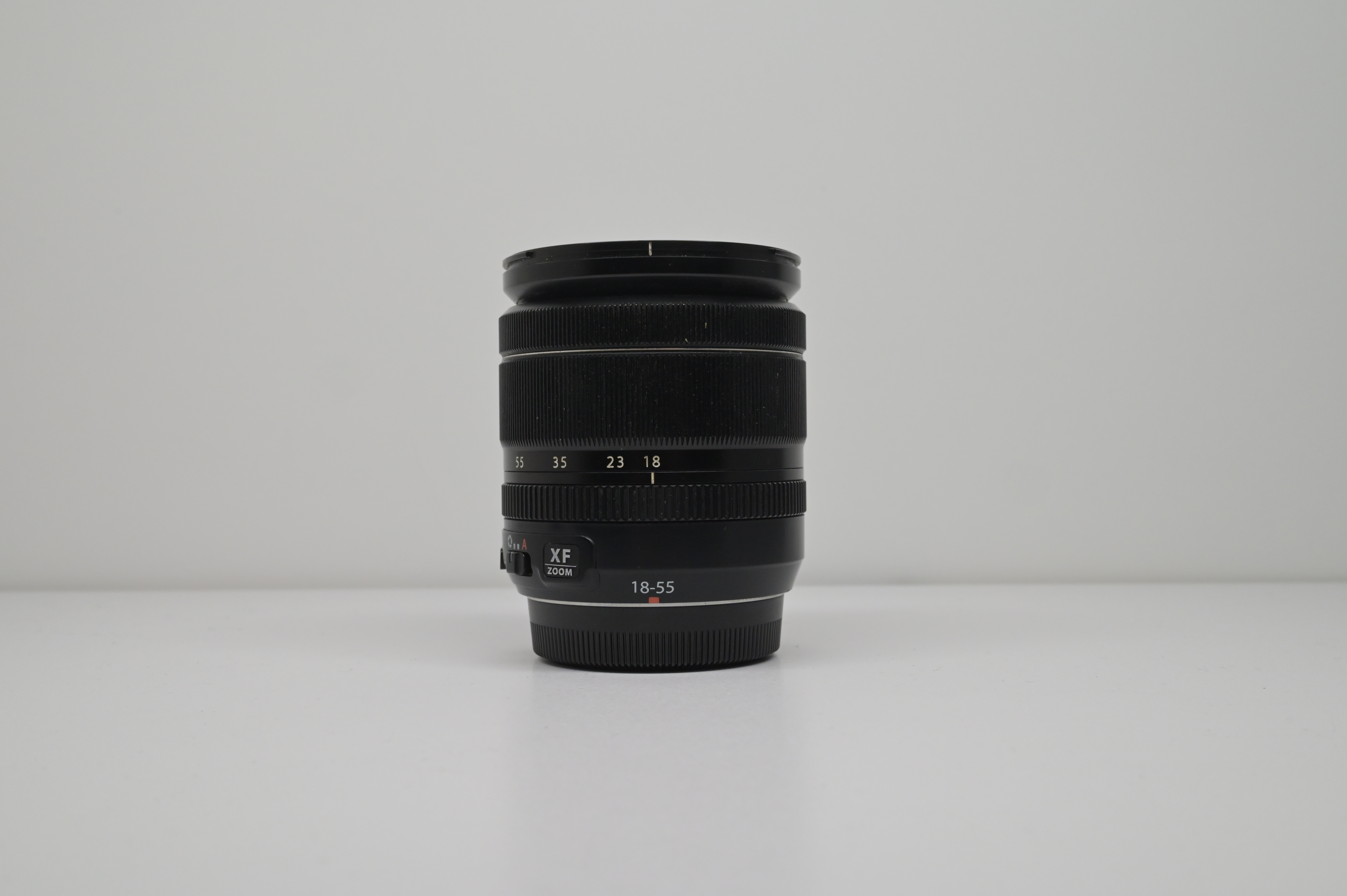 Occ. Fujifilm XF 18-55mm f/2.8-4.0 R LM OIS *660*