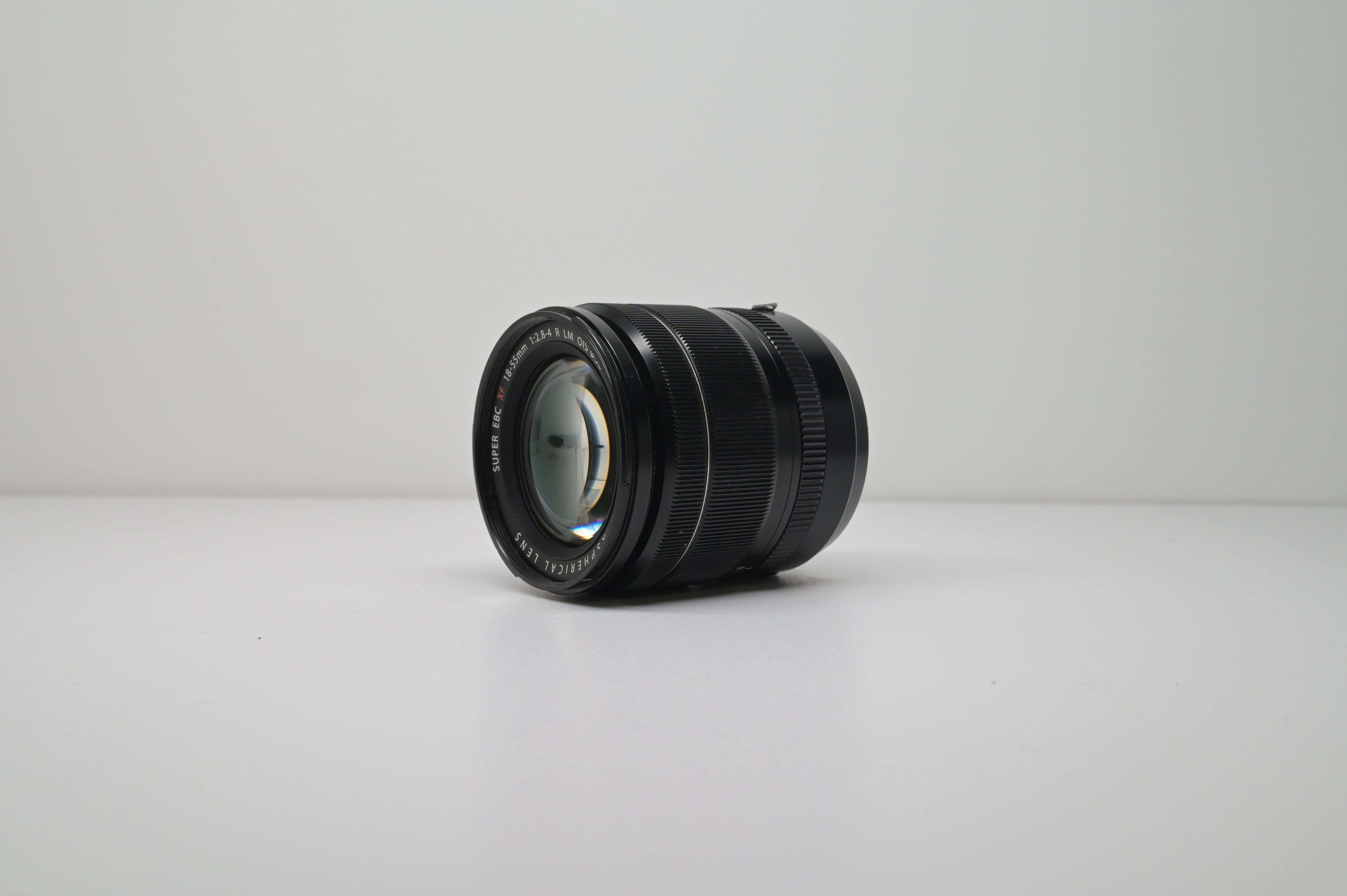 Occ. Fujifilm XF 18-55mm f/2.8-4.0 R LM OIS *660*